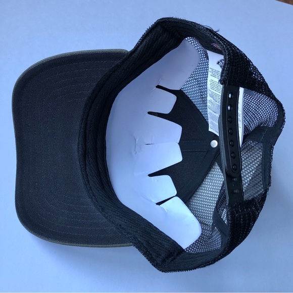 NEW DICKIES Hat Workwear Patch Canvas Trucker Cap Moss Green One Size Men’s - Picture 8 of 15